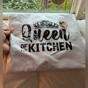 Queen of the Kitchen Apron